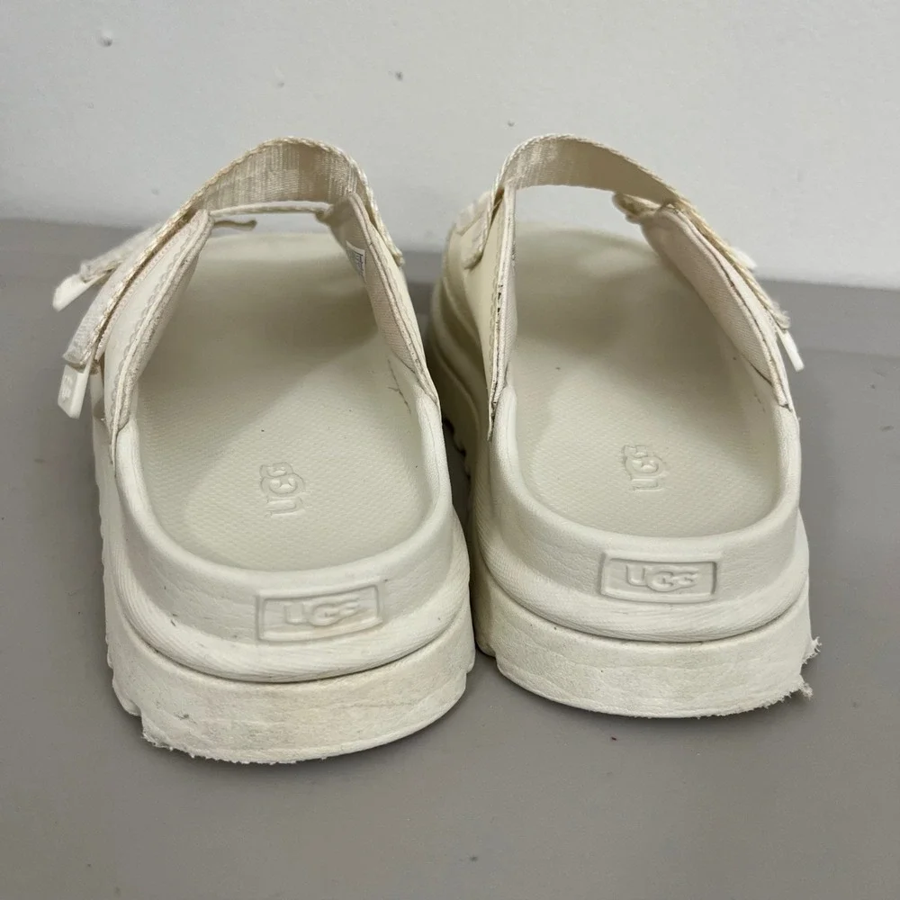 UGG GoldenGlow Slide Sandals Kids Sz 2‎ Run Large Sea Salt White Platform Sporty